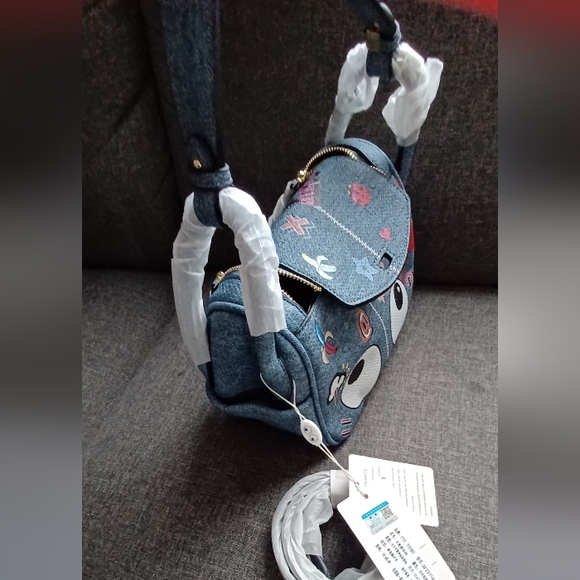 "Eye Theme" Handbag, "Big Eye Style Leather goods" Luxury Designer,Unique Style - Picture 8 of 13